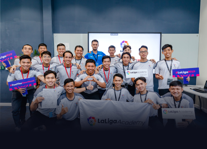 doi ngu huan luyen s1 4 | Laliga Việt Nam - Ươm mầm tài năng bóng đá trẻ